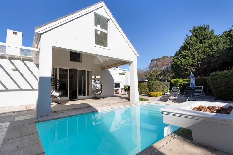 4 Bedroom Property for Sale in Steenberg Estate Western Cape